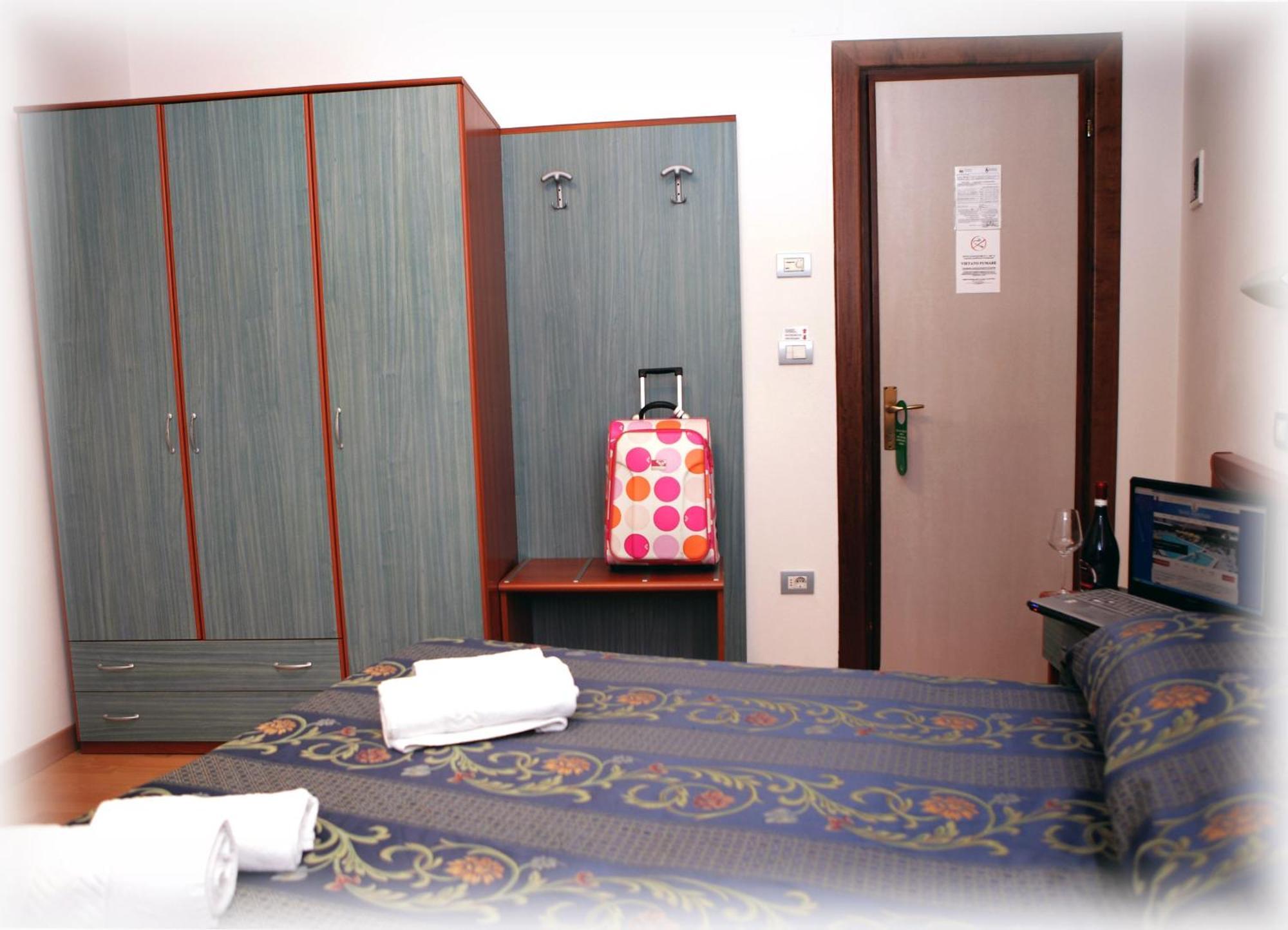 Hotel American ليدو دي يسولو المظهر الخارجي الصورة