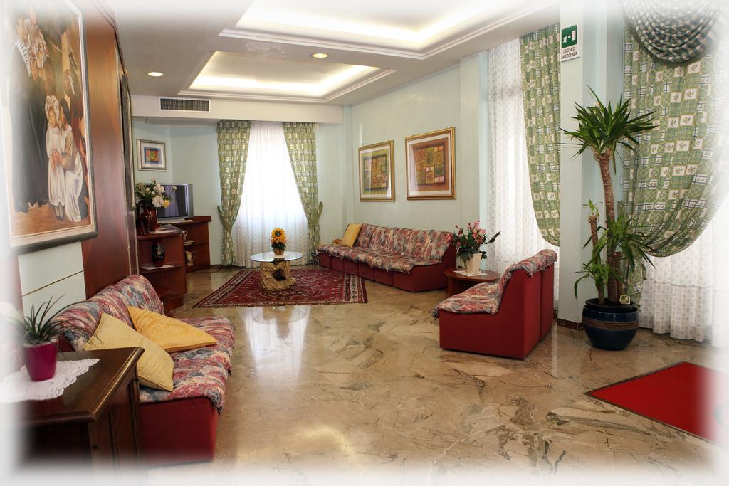 Hotel American ليدو دي يسولو المظهر الخارجي الصورة