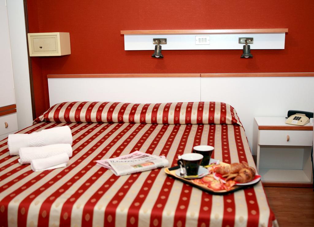 Hotel American ليدو دي يسولو المظهر الخارجي الصورة